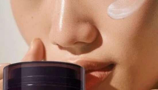 国货大牌被曝出“有毒成分”，网友：好脏的商战！