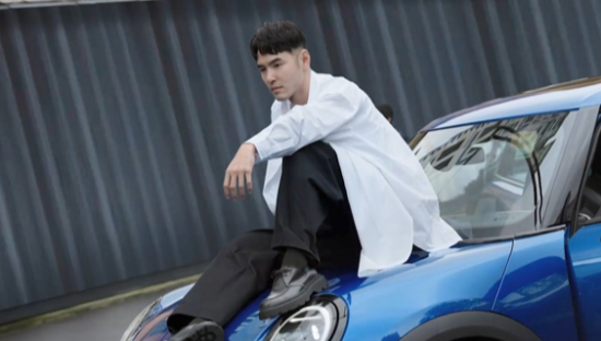 MINI × 阮经天，我与我周旋久，宁作我