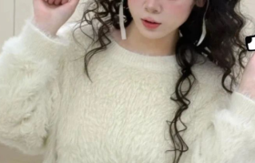 抖音新一姐，出手就是7个亿！