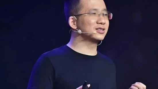 张一鸣将手伸向了高德地图