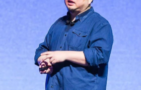 罗永浩AI新作亮相，打响翻身第一枪！