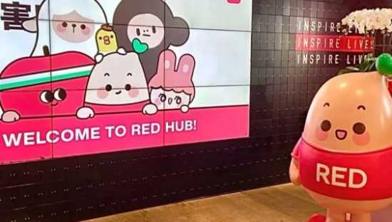 一觉醒来，美国人攻占小红书