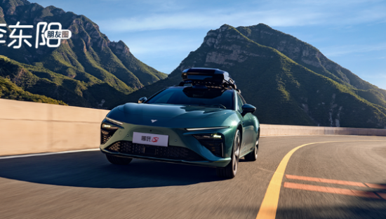 被夸爆的哪吒电影，被骂爆的哪吒汽车