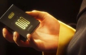 杜蕾斯首个明星代言曝光，网友：太污了...