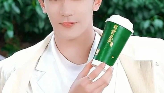 香飘飘“男模水”卖疯？霸王茶姬：好离谱的商战！