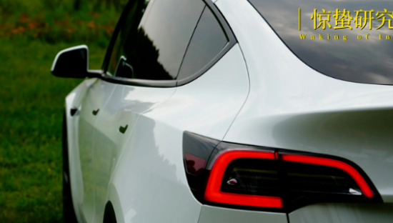 新能源汽车，告别人傻钱多