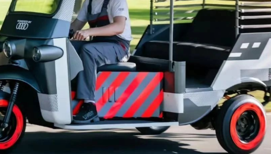 1.2万的奥迪“三蹦子”，扇了雅迪一巴掌！