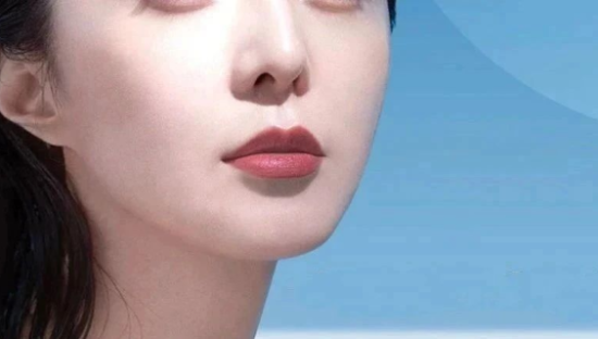 年入14.5亿的范冰冰，靠一片面膜杀回来了