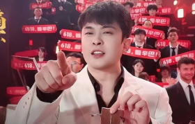 一夜爆卖40亿，狠人辛巴杀回来了！