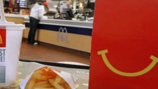 麦当劳治“偏头痛”？抽象营销笑不活了！