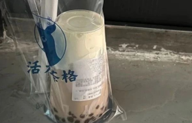 一杯诡异的奶茶外卖，曝光了新茶饮界的最大“骗局”