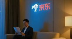 三年0佣金，刘强东又烧了一把火