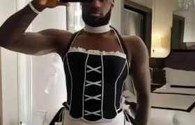 海底捞的“男仆诱惑”，比好利来“特殊服务”还炸裂！