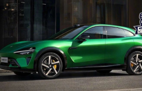 SU7 Ultra被“家暴”，雷军人麻了