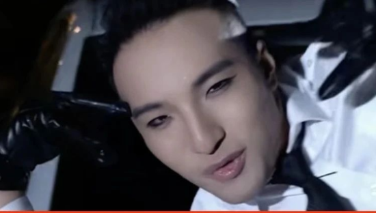 折磨全网五年的田一名，靠抽象致富！