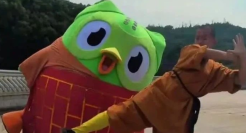 瑞幸被曝“婚变”？多邻国“出家”梗震惊全网！