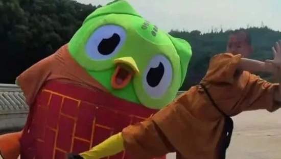 瑞幸被曝“婚变”？多邻国“出家”梗震惊全网！