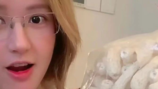 赵露思引爆全网！小红书成最大赢家