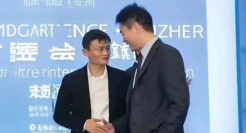 刘强东血亏百亿，京东赚大发了！