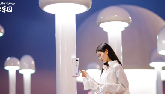 中国银联的诗歌乐园，文案极致走心