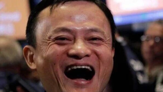 马云造芯成功，阿里大涨3400亿