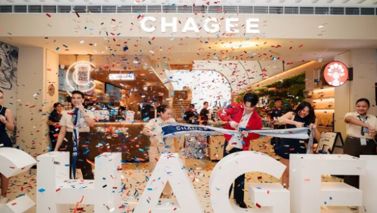 海外GMV大涨 77%，霸王茶姬离“星巴克”又近一步