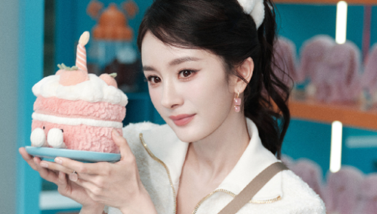 杨幂成为 Jellycat 潮趣合伙人，共同解锁新奇遇