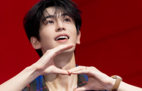 内娱“颜霸”再次霸屏！百丽把张凌赫请来陪你上下班？