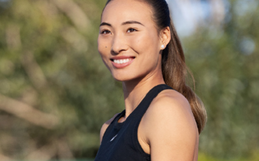 劳力士 × 郑钦文，分享「水火相容」之道