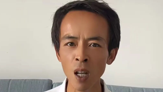 鸡排哥发声：我摊上大事了！