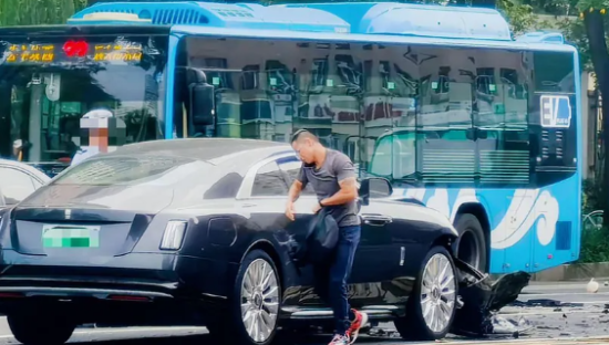 陈震车祸神反转，劳斯莱斯天塌了！