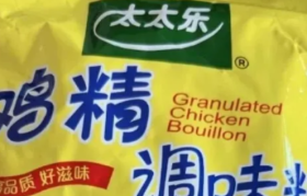 太太乐鸡精很“涩情”？网友离谱发言太炸裂！