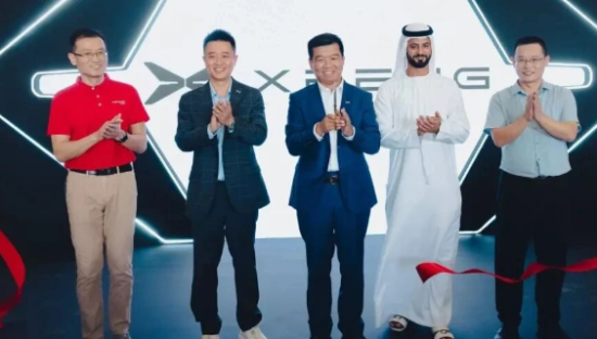 突发！“狠人”刘强东拿下小鹏汽车