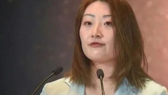 宏胜高管再爆猛料，宗馥莉捅了自己一刀！